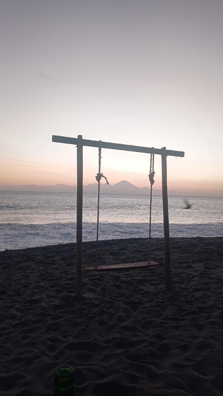 La Vie En Rose Ξενοδοχείο Senggigi Εξωτερικό φωτογραφία